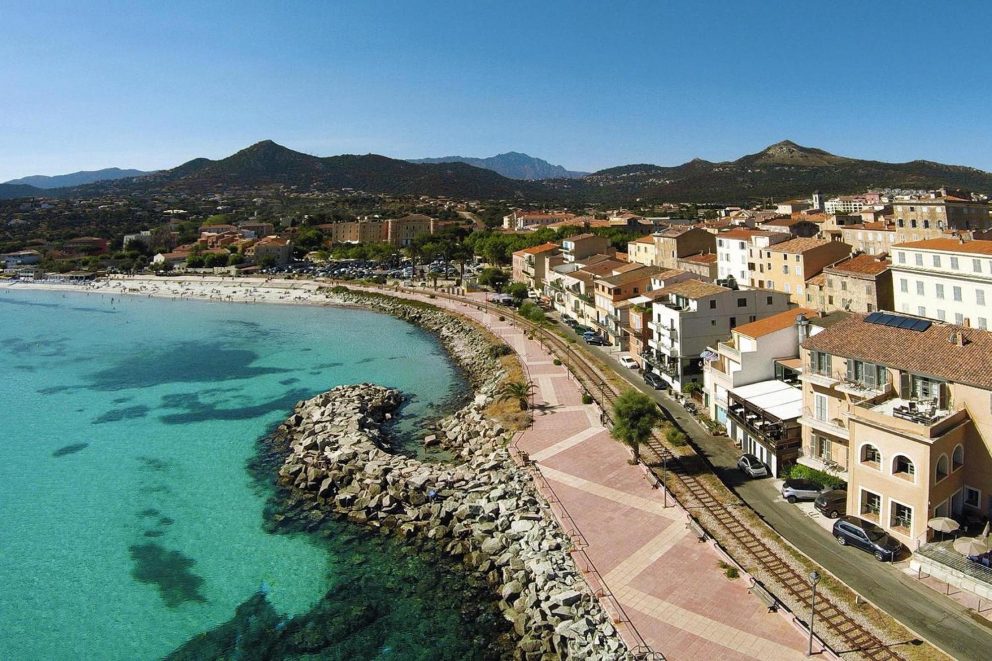 Res Le Vieux Moulin Ile Rousse Apartment For 4 Pers L'Ile-Rousse  Luaran gambar